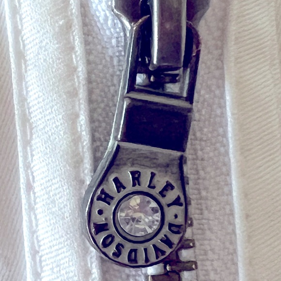 EUC Harley Davidson Sleeveless zipper top. Worn once. Embroidered lettering. - Picture 4 of 6
